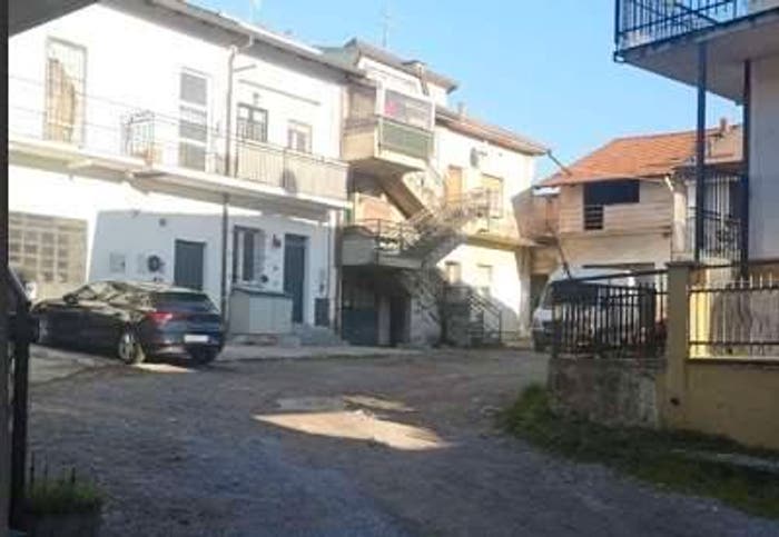 Appartamento quadrilocale in vendita in Via Cantore A, Centro, Lentate sul Seveso