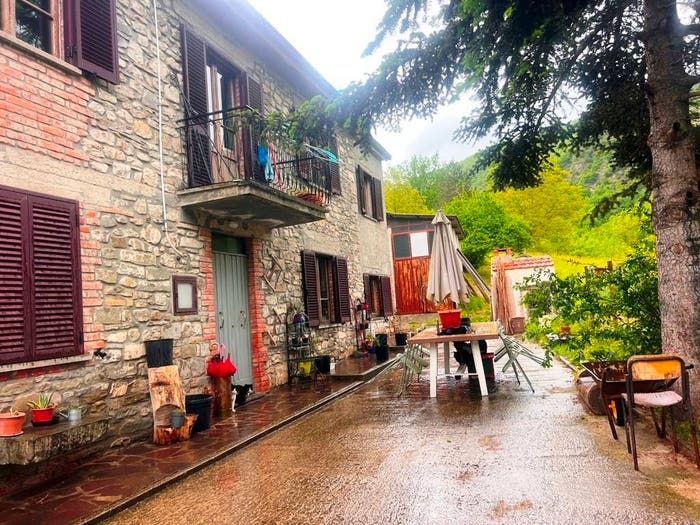 Casa con 6 locali in vendita in Caprese Michelangelo