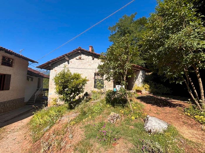 Casa bilocale in vendita in Borgata Cortese, Montemale di Cuneo