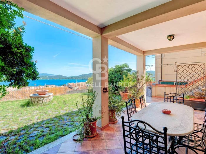 Casa quadrilocale in vendita in Via della Regina, Centro, Portoferraio