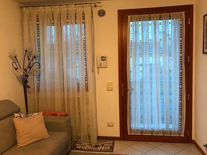 Appartamento trilocale in vendita in Via Montagnon, Piove di Sacco