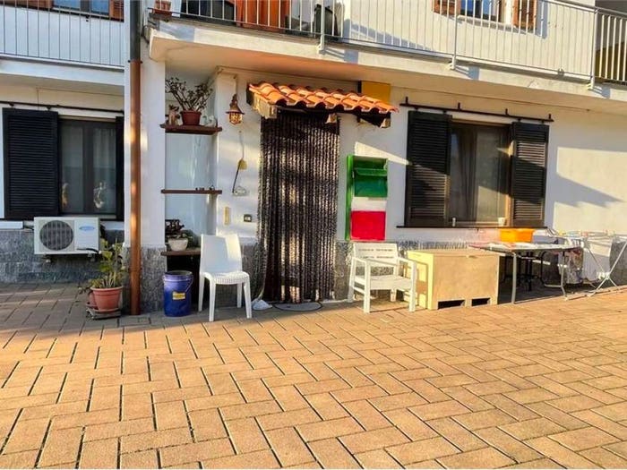 Appartamento trilocale in vendita in Oleggio