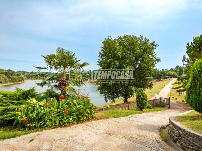 Casa con 6 locali in vendita in Strada del Santuario, Pralormo