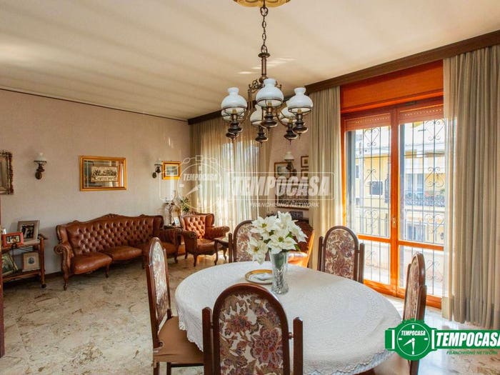 Casa quadrilocale in vendita in Vicolo Mirandola, Madonna Regina, Busto Arsizio
