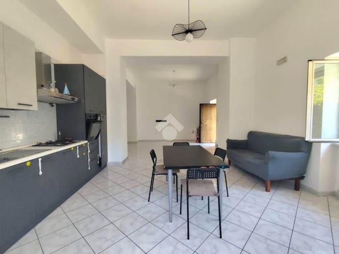 Appartamento trilocale in vendita in Via Appia, Arienzo
