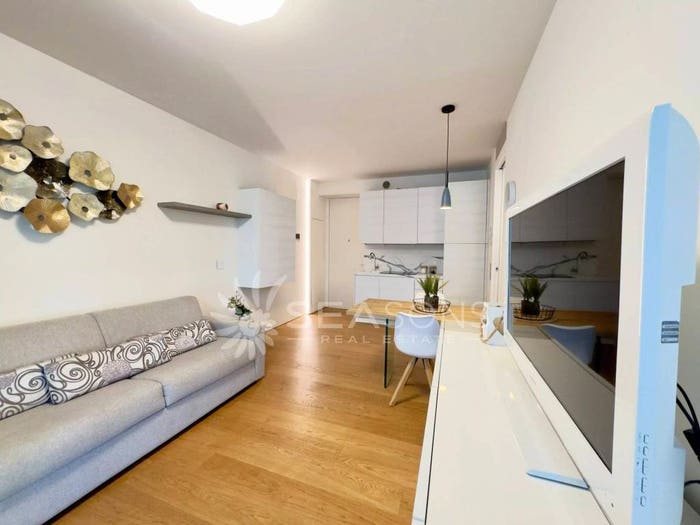 Appartamento trilocale in vendita in Via Andrea Bafile, Lido Centro Ovest, Jesolo