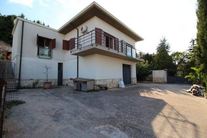 Casa con 6 locali in vendita in Centro, Alcamo