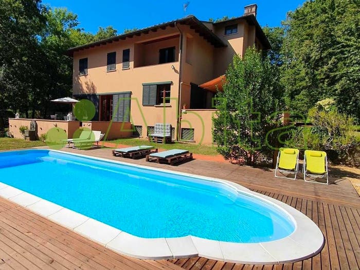 Casa con 6 locali in vendita in Sant'Alessio Lucca, Sant'Alessio Carignano, Lucca
