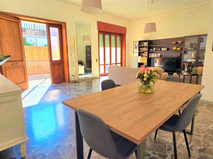 Appartamento quadrilocale in vendita in Via Gioacchino Toma, Castromediano, Cavallino
