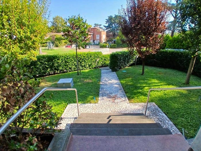 Casa con 6 locali in vendita in Villaggio Zeta, Modena