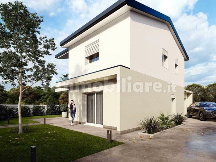 Casa quadrilocale in vendita in Via Camillo Benso di Cavour, Bizzarone