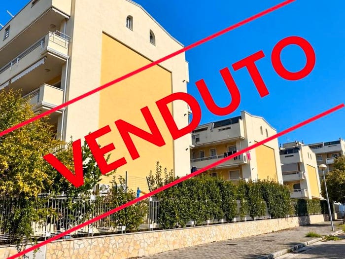 Appartamento quadrilocale in vendita in Via don Francesco Corrado, Lusciano