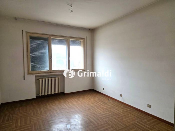 Appartamento con 6 locali in vendita in Via Giacomo Matteotti, Ariano, Ariano nel Polesine