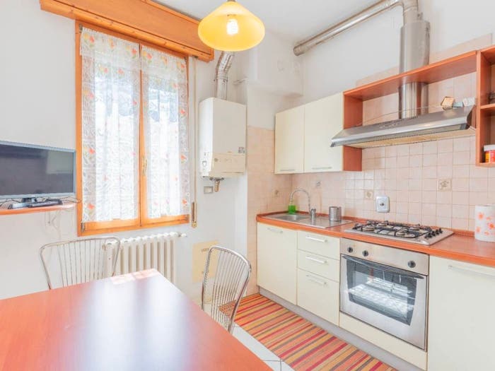Appartamento quadrilocale in vendita in Via San Petronio Vecchio, Santo Stefano, Bologna