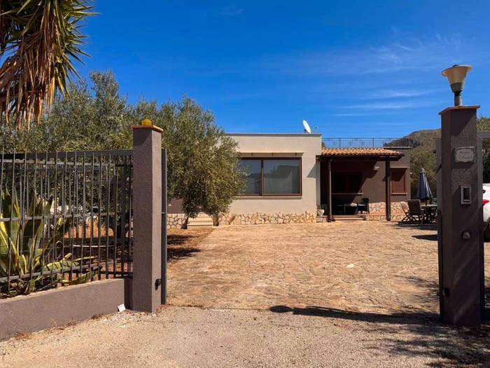 Casa con 5 locali in vendita in Contrada Acqua la Vite, Castellammare del Golfo