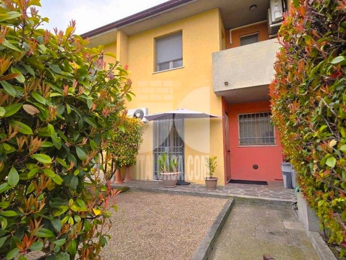 Casa con 5 locali in vendita in Via Costa, Cappelletta, Borgo Virgilio