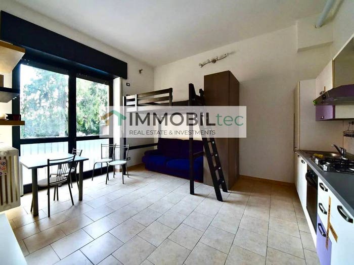 Appartamento in vendita in Via Fabio Filzi B, Cesano Maderno