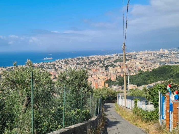 Casa in vendita in Salita Poggio di Apparizione, Apparizione, Genova