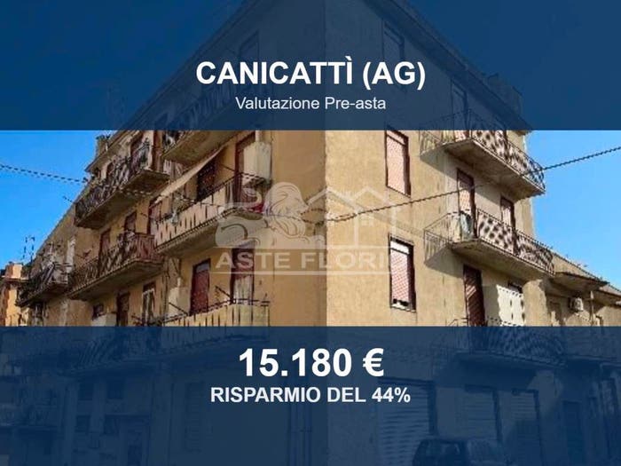 Appartamento con 5 locali in vendita in Via Modena, Canicattì