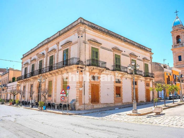 Casa con 6 locali in vendita in Corso Garibaldi, Centro, Ispica