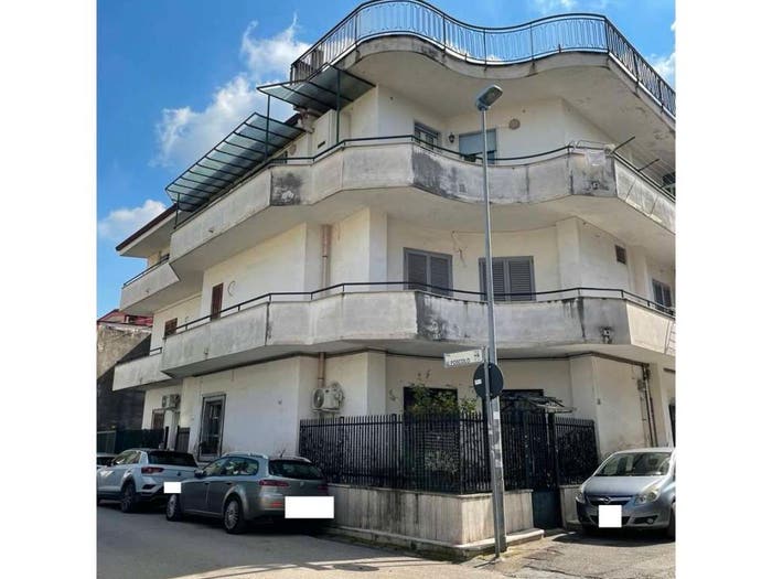 Appartamento quadrilocale in vendita in Via gilioli n, Grumo Nevano