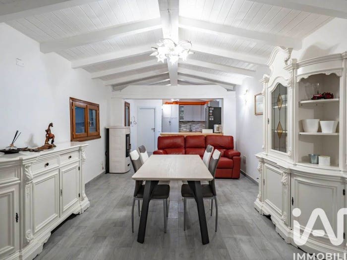Casa bilocale in vendita in Via Rittatore Von Willer, Centro, Cavriana