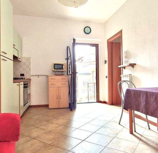 Appartamento bilocale in vendita in Via Orgoglia, Centro, Borgo Ticino