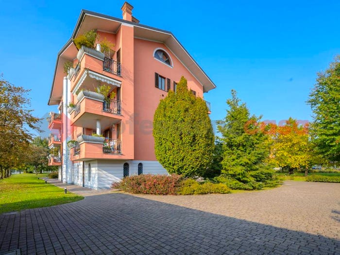 Appartamento trilocale in vendita in Via Italia, Centro, Gaggiano