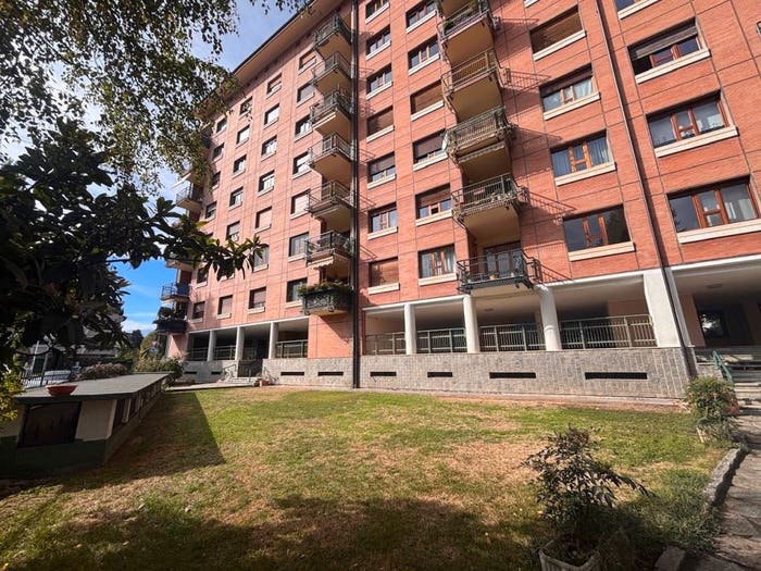 Appartamento con 5 locali in vendita in Via Giorgio Federico Ghedini, San Paolo Cuneo, Cuneo