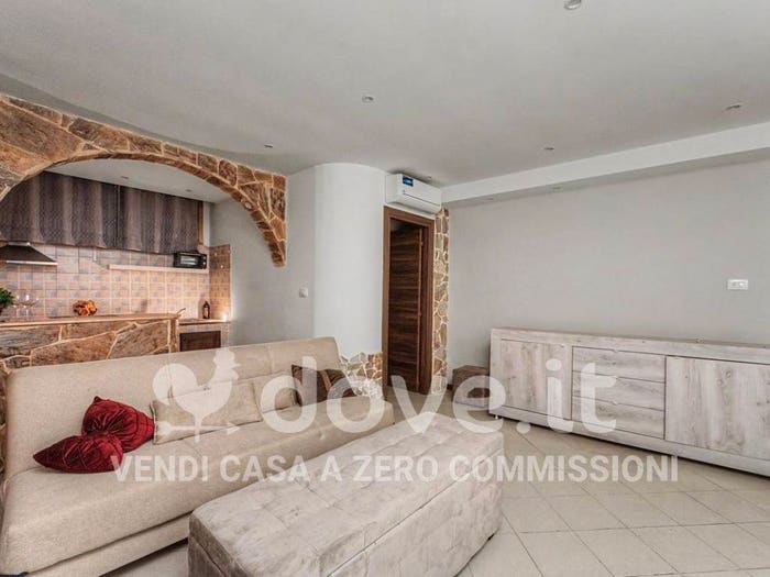 Appartamento monolocale in vendita in Via Livorno, Aci Trezza, Aci Castello