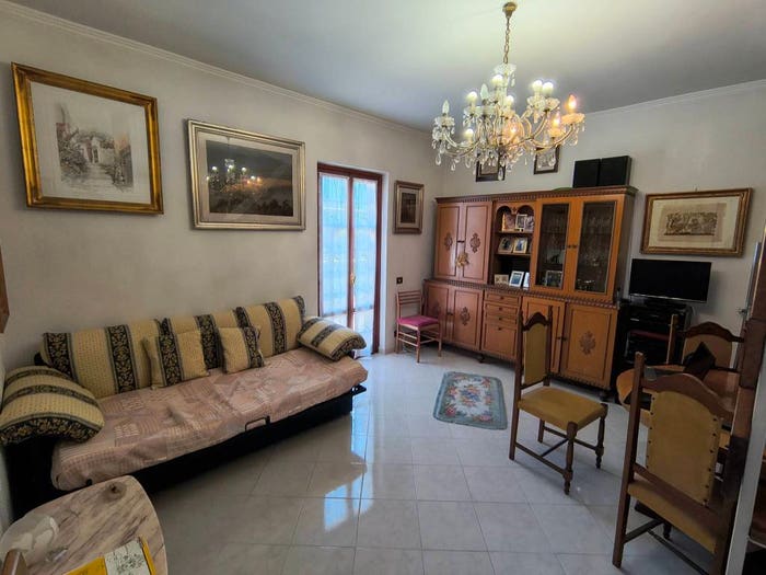 Appartamento con 5 locali in vendita in Via Taranto, Centro Civico, Ladispoli