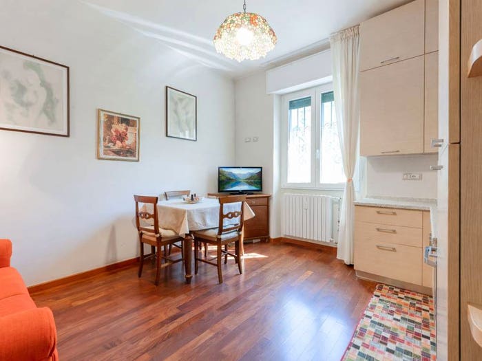 Appartamento bilocale in vendita in Via Eugenio Torelli Viollier, Maggiolina, Milano