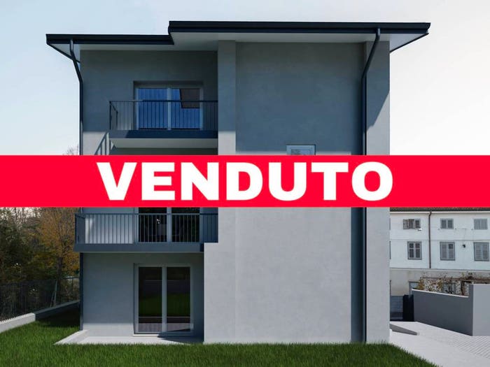 Appartamento trilocale in vendita in Via Lunga, Centro, Gorizia