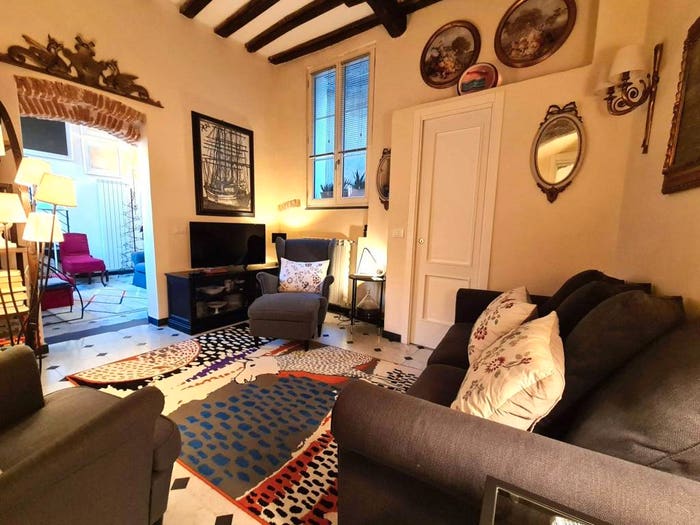 Appartamento con 5 locali in vendita in Vico Navone, Centro, Albenga
