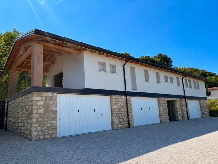 Casa quadrilocale in vendita in Via Borgomale, Orgiano