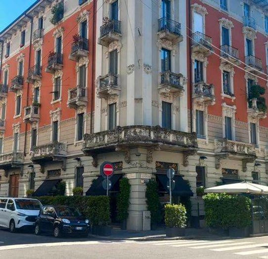 Appartamento trilocale in vendita in Via Giulio Uberti, Indipendenza, Milano