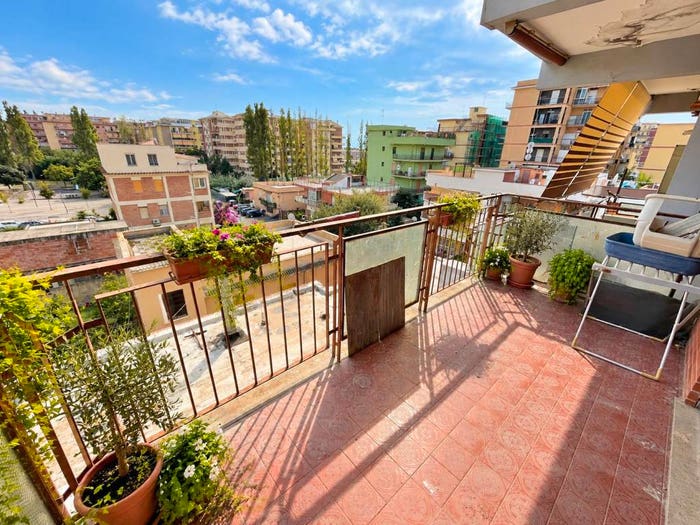 Appartamento trilocale in vendita in Via Fiume, Centro, Ladispoli
