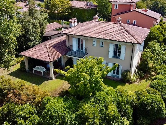 Casa con 6 locali in vendita in Via Sant'Isidoro, Centro, Bogogno