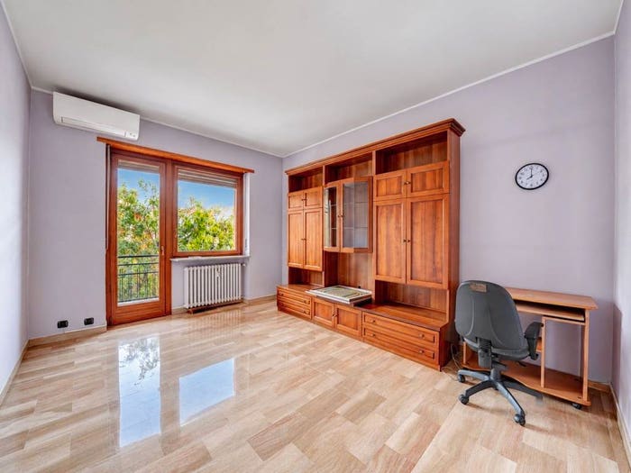 Appartamento trilocale in vendita in Via Domenico Cimarosa, Regio Parco, Torino
