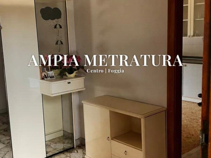 Appartamento con 6 locali in vendita in Via Matteo Luigi Guerrieri, Immacolata, Foggia
