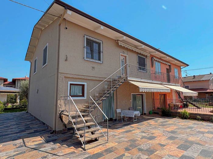 Casa quadrilocale in vendita in Via Cipriano Romano, Molinetto, Mazzano