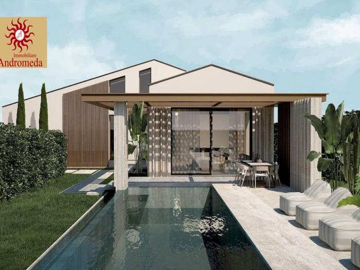 Casa con 6 locali in vendita in Via Giuseppe Mazzini, Vittoria Apuana, Forte dei Marmi