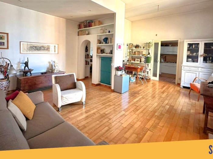 Appartamento trilocale in vendita in Via Pinerolo, Re di Roma, Roma