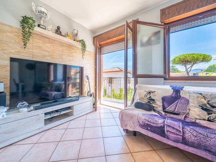 Appartamento bilocale in vendita in Largo Monreale, Borghesiana, Roma