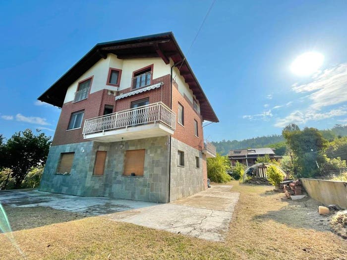 Appartamento con 6 locali in vendita in Strada San Pancrazio, Costigliole d'Asti