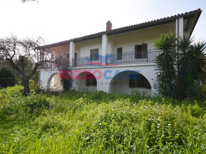Casa con 6 locali in vendita in Cda Momena via Tokyo, Momena, CoriglianoRossano