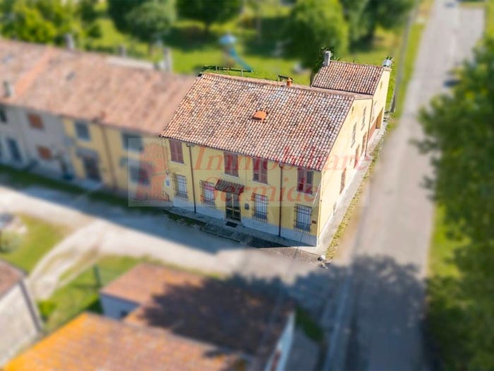 Casa con 6 locali in vendita in Via Aldo Barbi, Bonizzo, Borgocarbonara