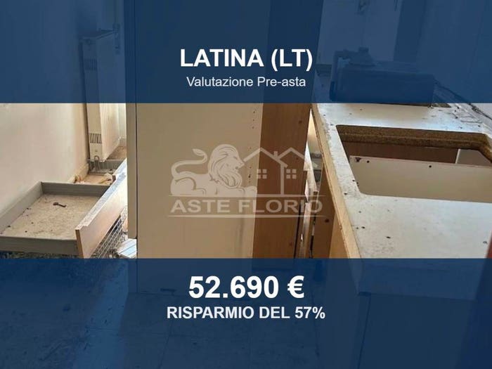 Appartamento quadrilocale in vendita in Corso Giacomo Matteotti, Centro Centro Storico Nicolosi, Latina