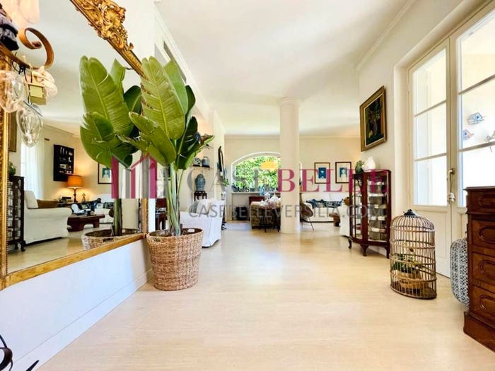 Casa con 6 locali in vendita in Via della Barbiera, Roma Imperiale, Forte dei Marmi
