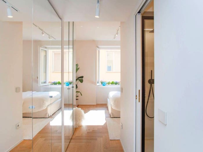Appartamento bilocale in vendita in Piazza Guglielmo Oberdan, Porta Venezia, Milano
